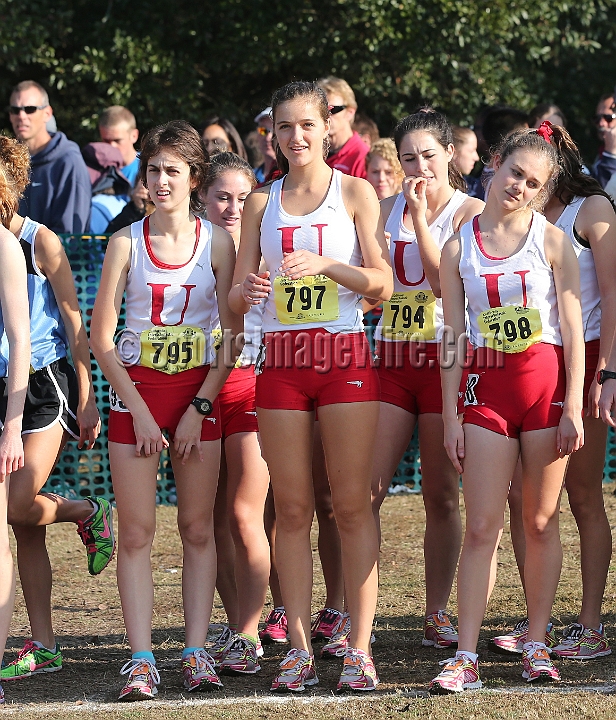 12CIFXCGD5-007.JPG - 2012 California CIF Cross Country Championships, Woodward Park, Fresno, California, November 24.