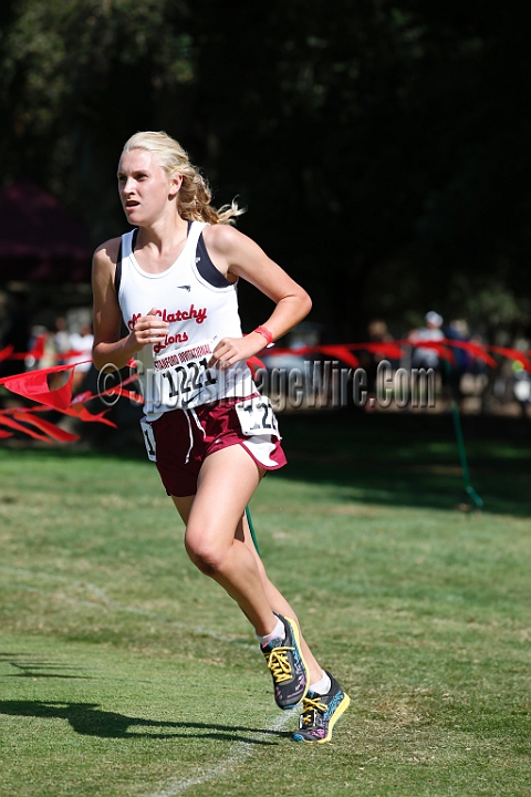 2014StanfordD1Girls-162.JPG - D1 girls race at the Stanford Invitational, September 27, Stanford Golf Course, Stanford, California.