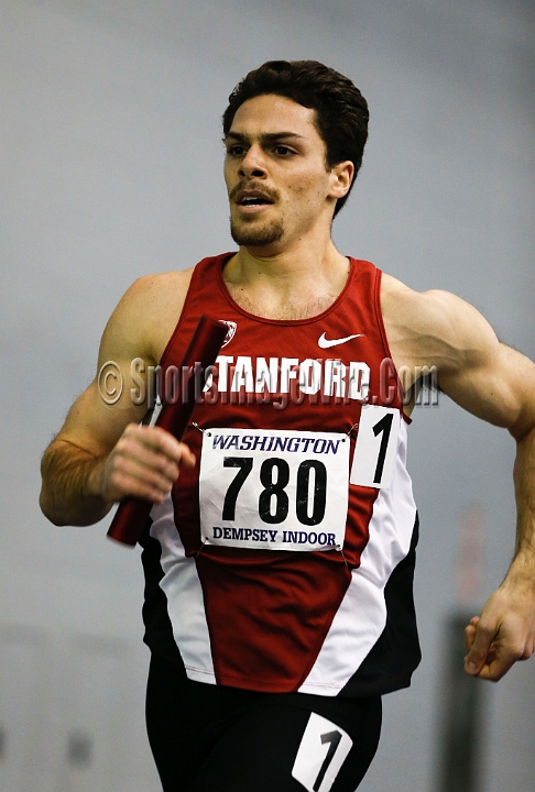 2014UWIndoorPreview-106.JPG - Jan 18, 2014; Seattle, WA, USA; in the UW Indoor preview meet at the Dempsey Indoor Track.