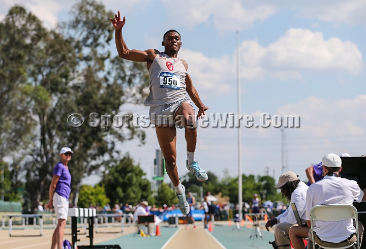 2019NCAAWestThurs-36.JPG - 2019 NCAA D1 West T&F Preliminaries, May 23-25, 2019, held at Cal State University in Sacramento, CA.