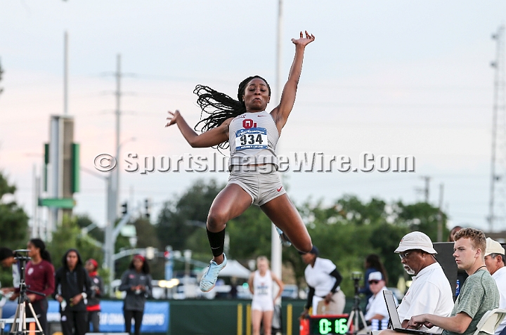 2019NCAAWestThurs-53.JPG - 2019 NCAA D1 West T&F Preliminaries, May 23-25, 2019, held at Cal State University in Sacramento, CA.